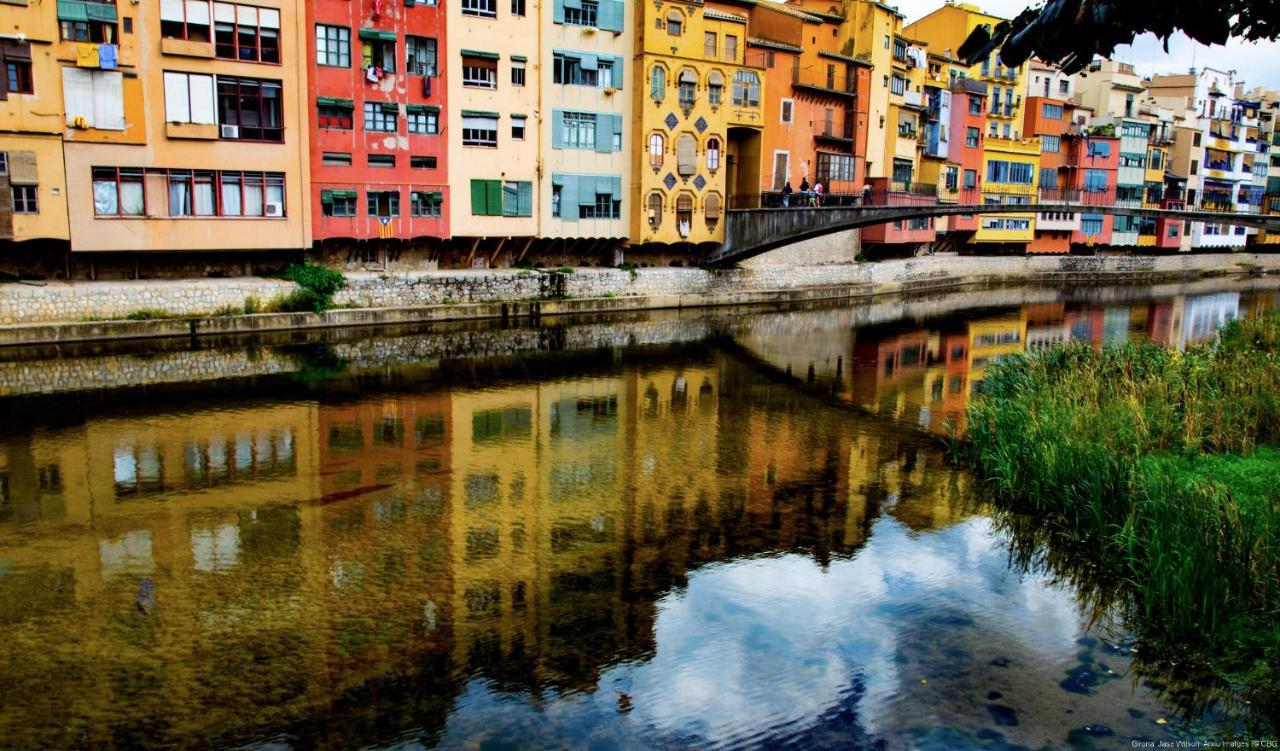 Terra Boutique Apartment Girona Bagian luar foto
